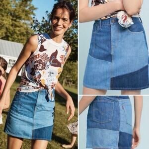 LEVI’S Women’s Every Day Patchwork Jean Denim Mini Skirt Size 27 Light Wash Blue